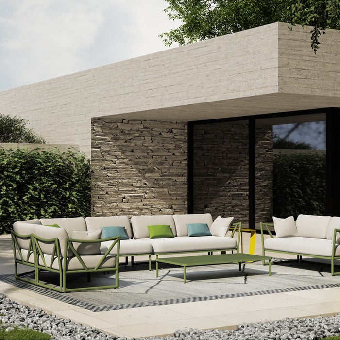 Victory Outdoor Sofa Set